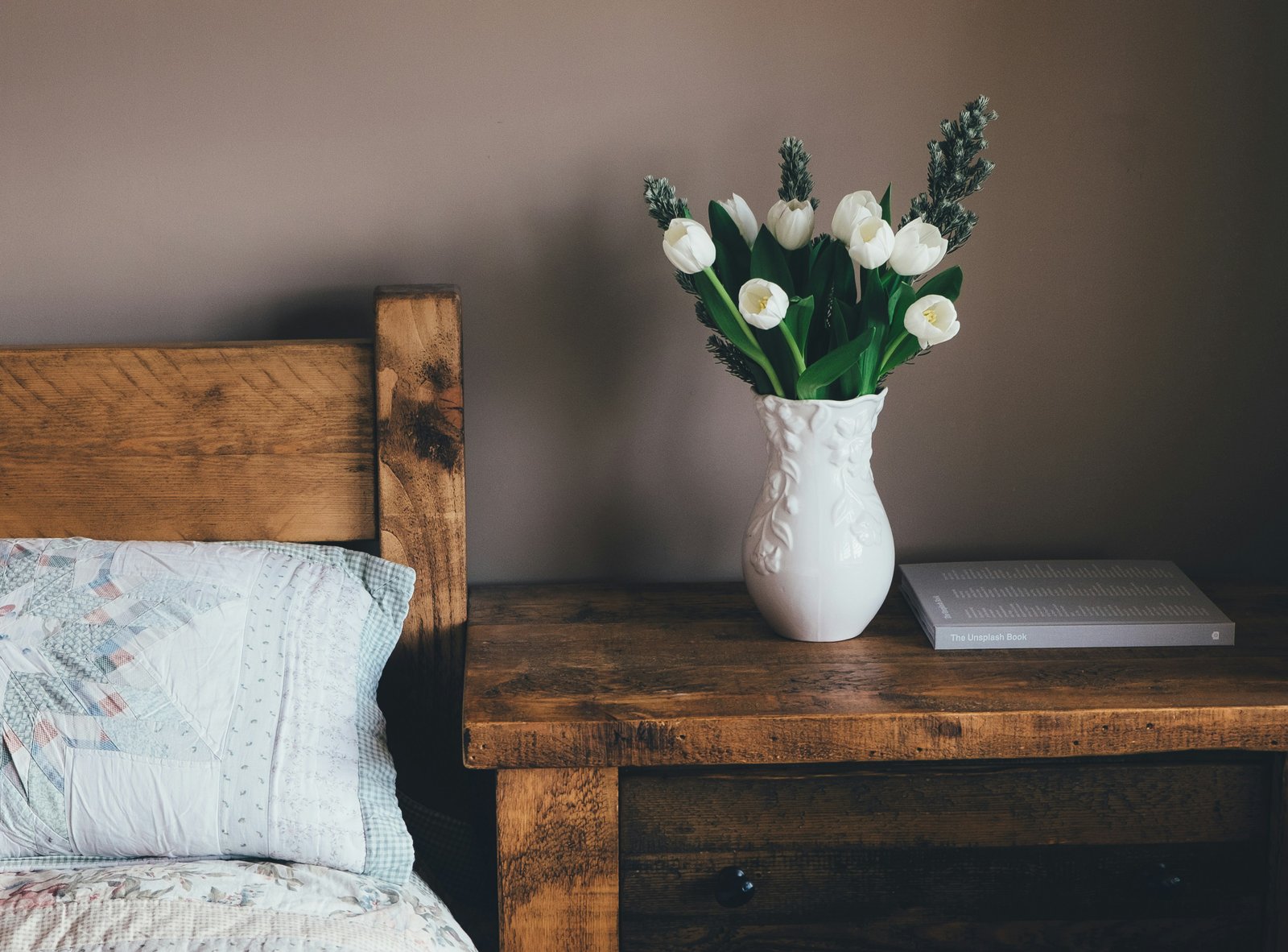 10 Bedroom Furniture Essentials